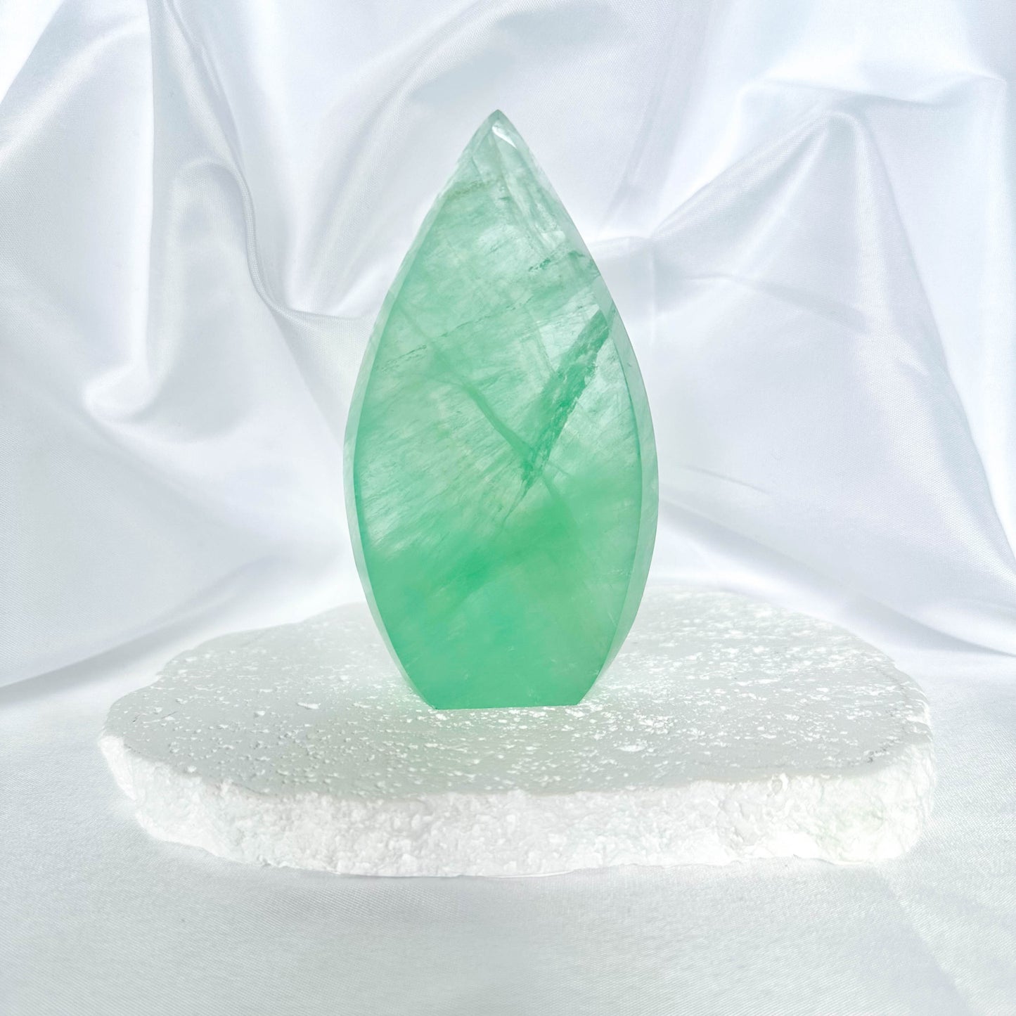 healing crystal gifts for her - Aquamarine-Flame-CrystalQi