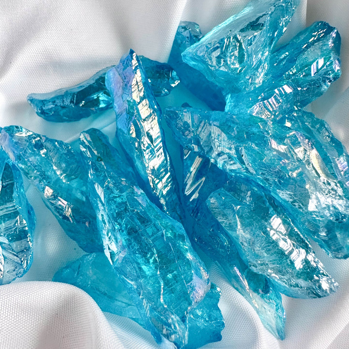 Blue Angel Aura Quartz - Raw Crystal for Communication & Empowerment - Crystal Qi