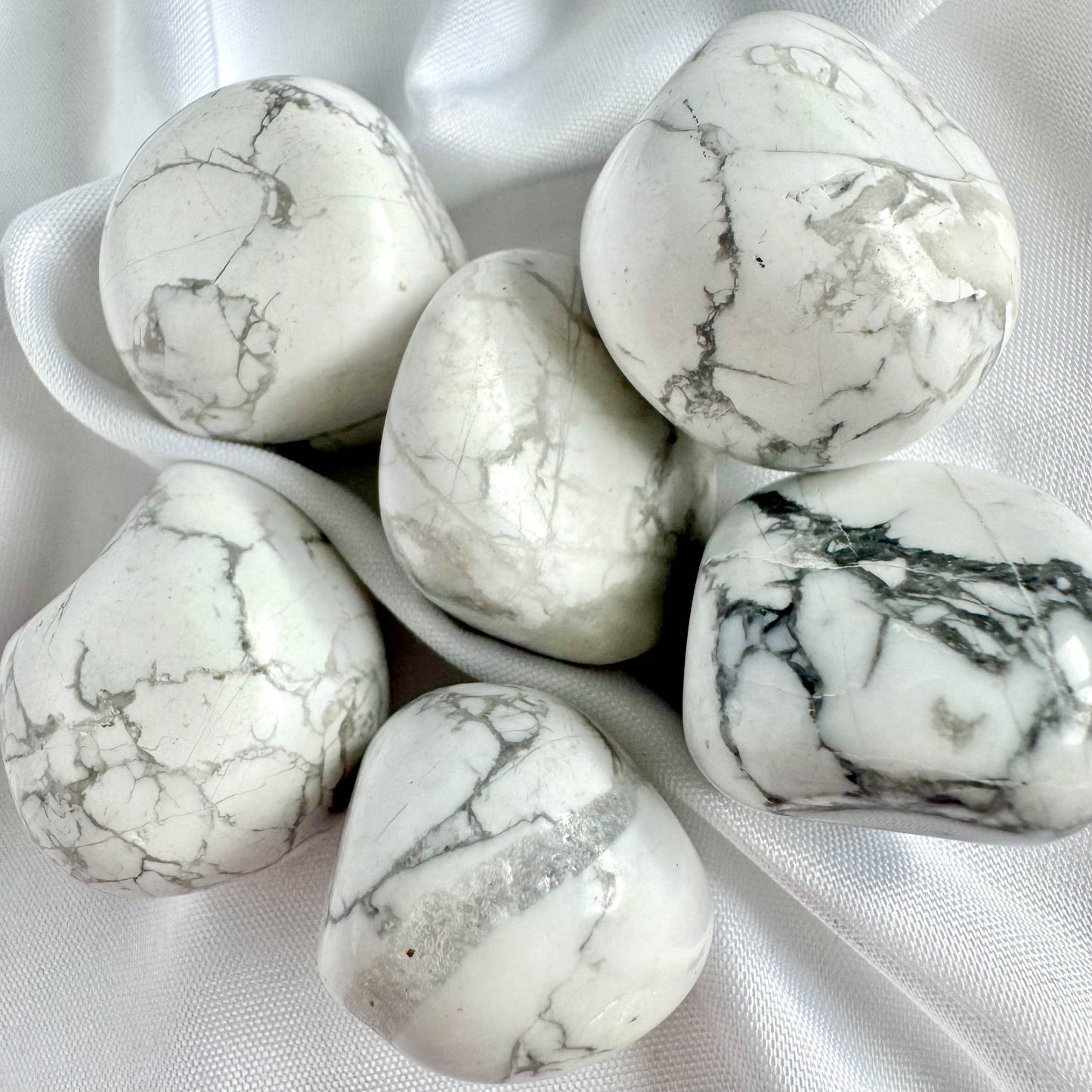 Howlite - Tumble Stone - Crystals For Anxiety - Crystal Qi
