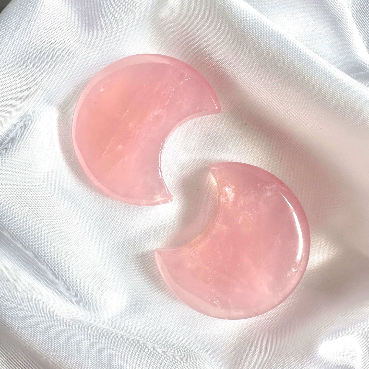 healing crystal gifts for her uk - RoseQuartz-Moon-Crystal Qi