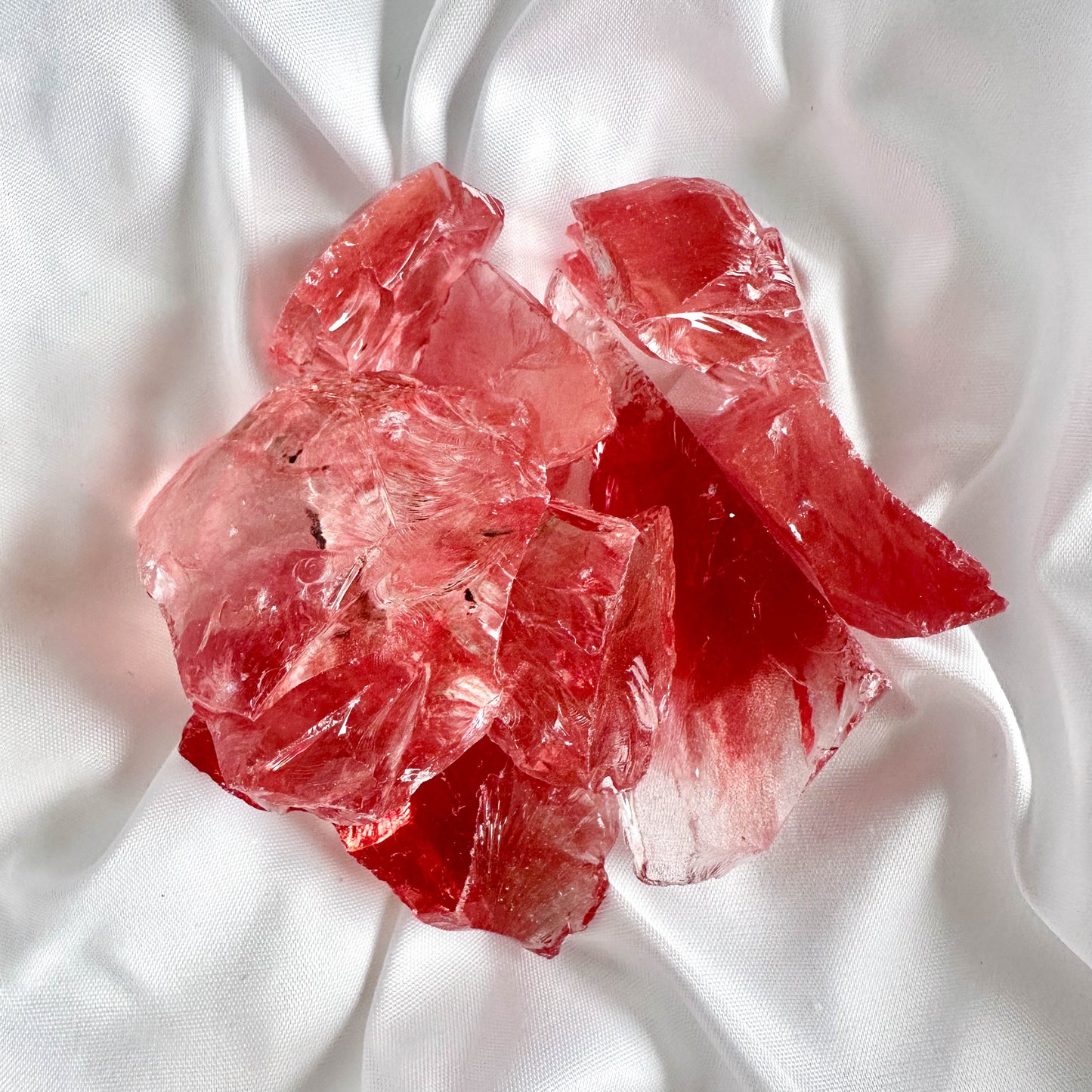 Watermelon Quartz balances the heart and emotions. It brings harmony and emotional healing.