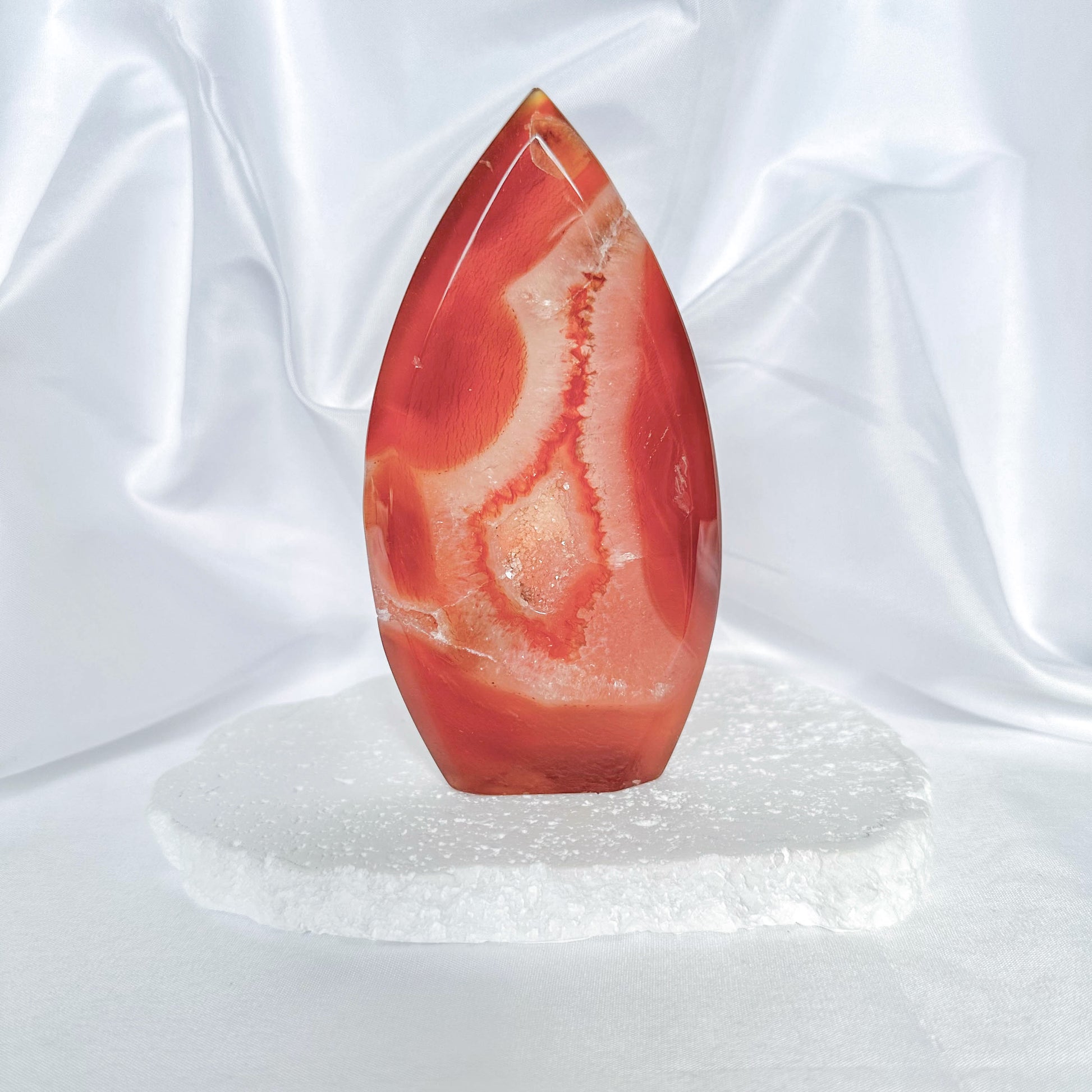 healing crystal gifts for her -  Analyzing image     Red Fire Agate-Flame-Crystal Qi
